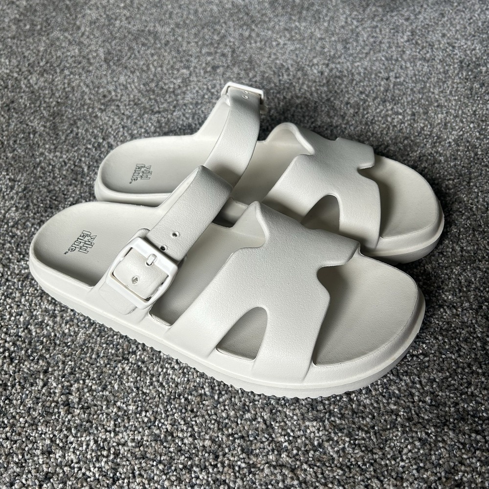 NWOT  Wild Fable Maysen Cream Slip-on Footbed Sandals  Women's 7 Adjustable